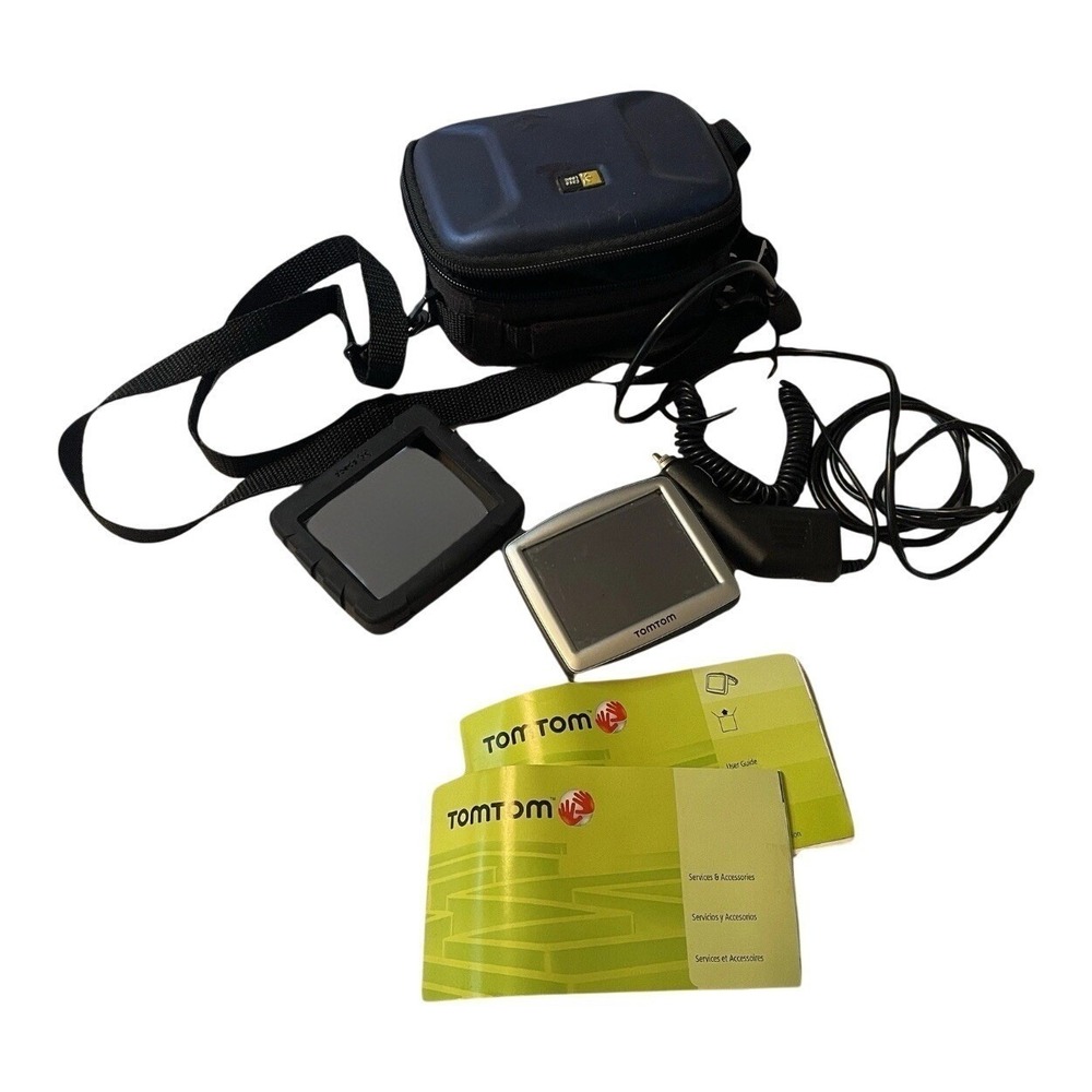 TomTom GPS Navigation System Silver 3.5" Screen Bundle with Case Logic Bag Cords